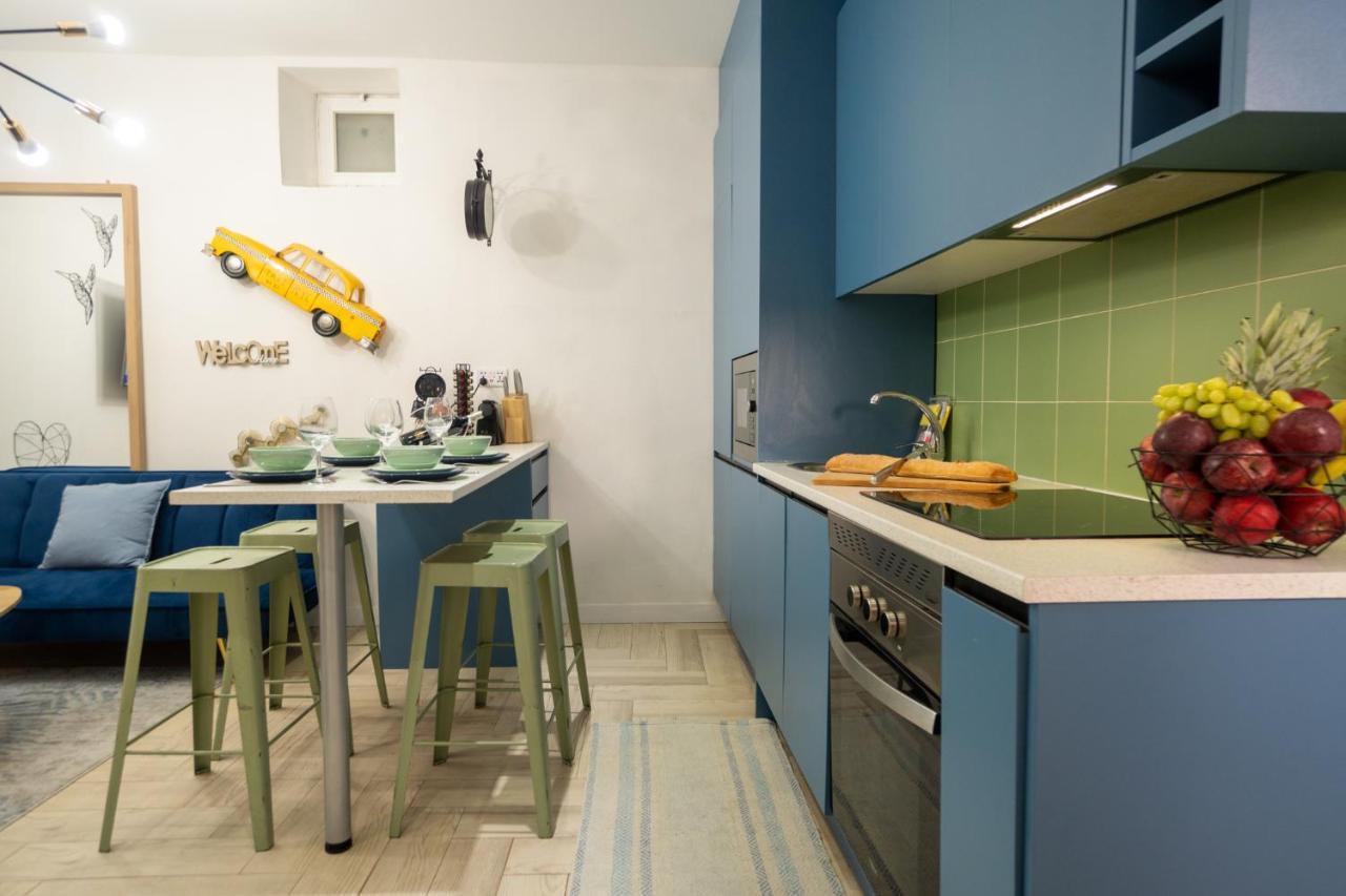 Cozy Apartment Puerta Del Sol & Private Patio Мадрид Экстерьер фото