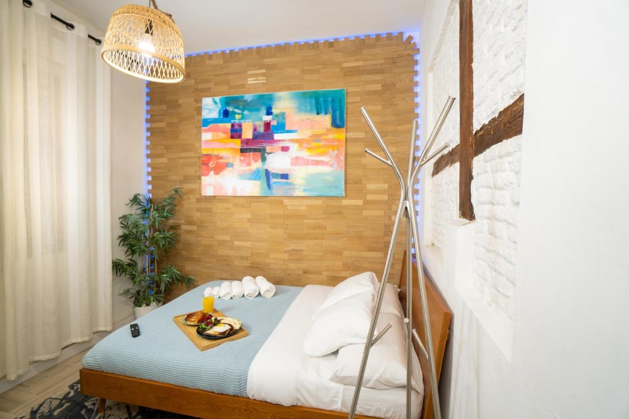 Cozy Apartment Puerta Del Sol & Private Patio Мадрид Экстерьер фото