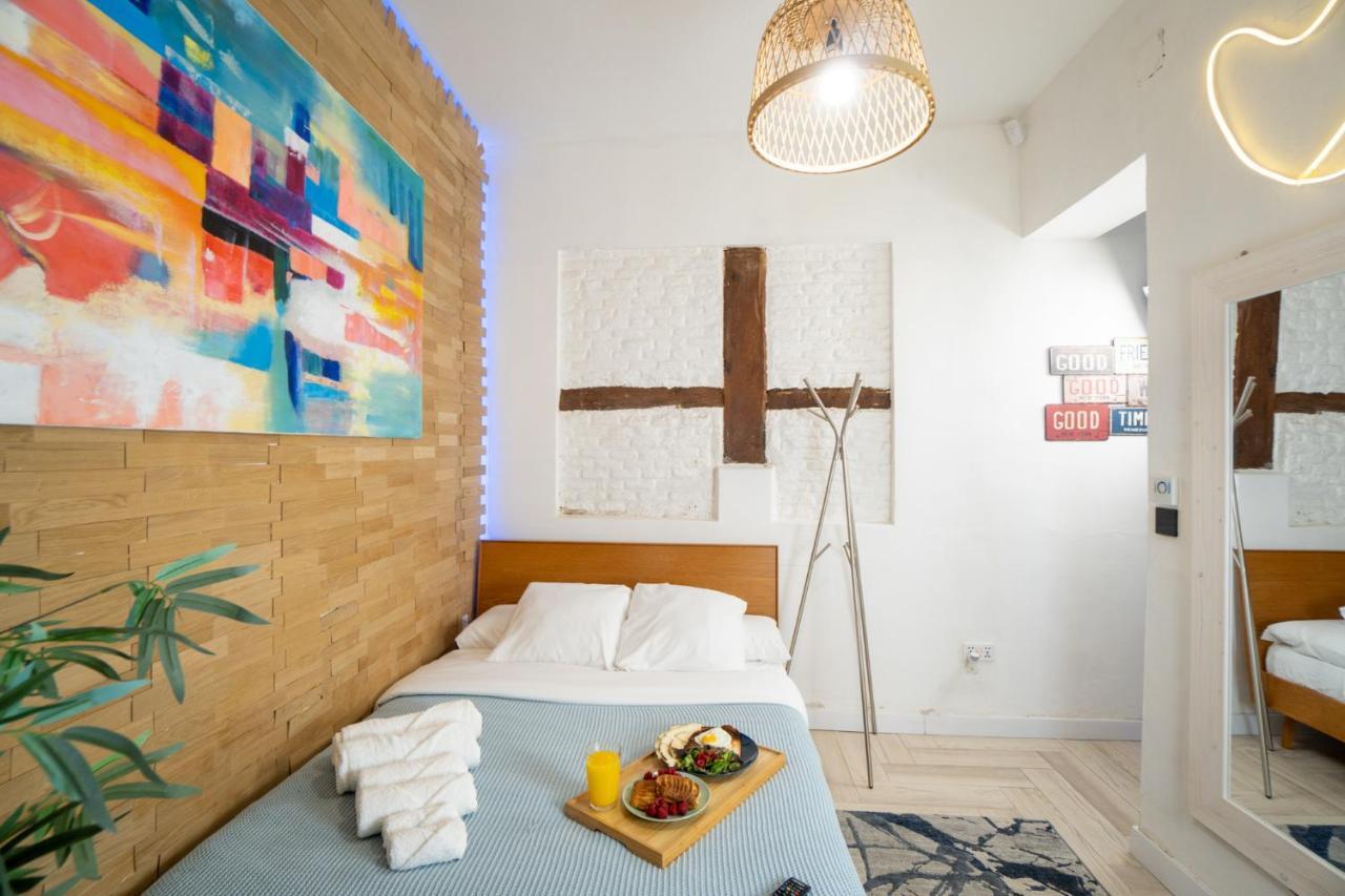Cozy Apartment Puerta Del Sol & Private Patio Мадрид Экстерьер фото
